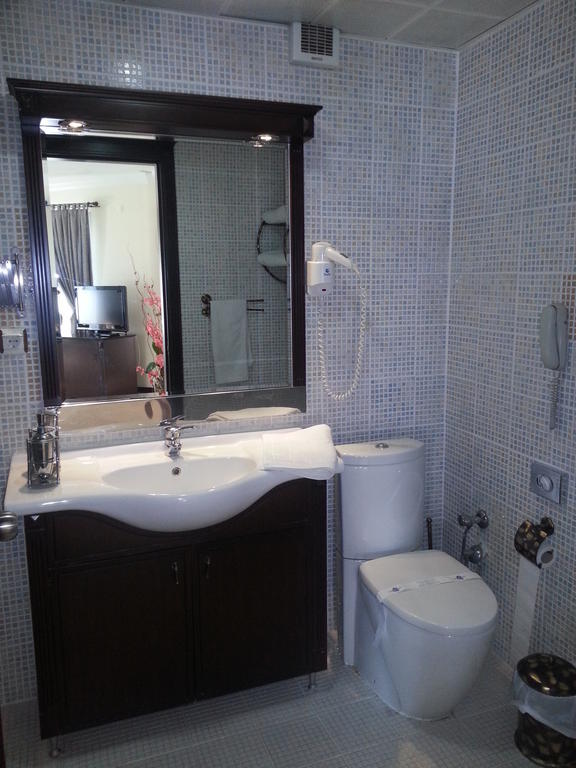 Omur Hotel Akçay Rom bilde