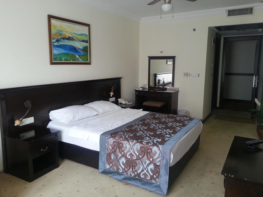 Omur Hotel Akçay Rom bilde