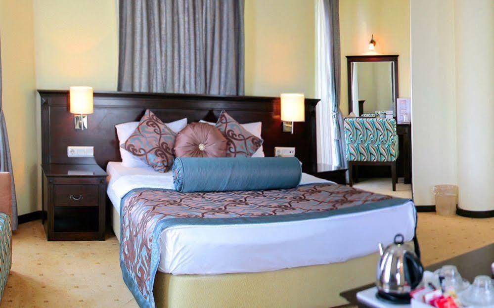 Omur Hotel Akçay Eksteriør bilde